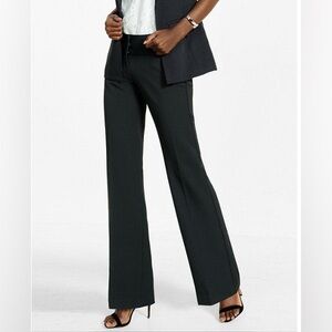Ships 4 Free! Express Editor trousers. Flare, low waist. 8S petite fit. NWT